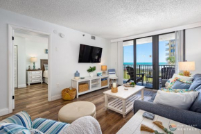 Balcony Ocean View STEPS to the Beach with Pool, Parking and Wi-Fi!